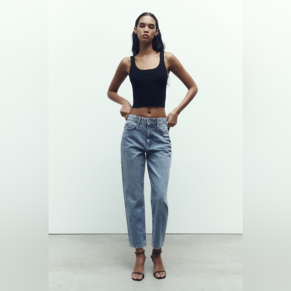 ZARA | High-Rise Mom Jeans